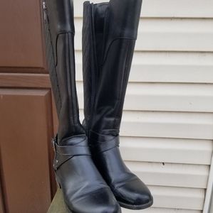 Ladies 8.5 knee high black boots